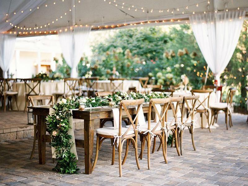 Thiết kế nhà hàng tiệc cưới phong cách Rustic mang nét mộc mạc